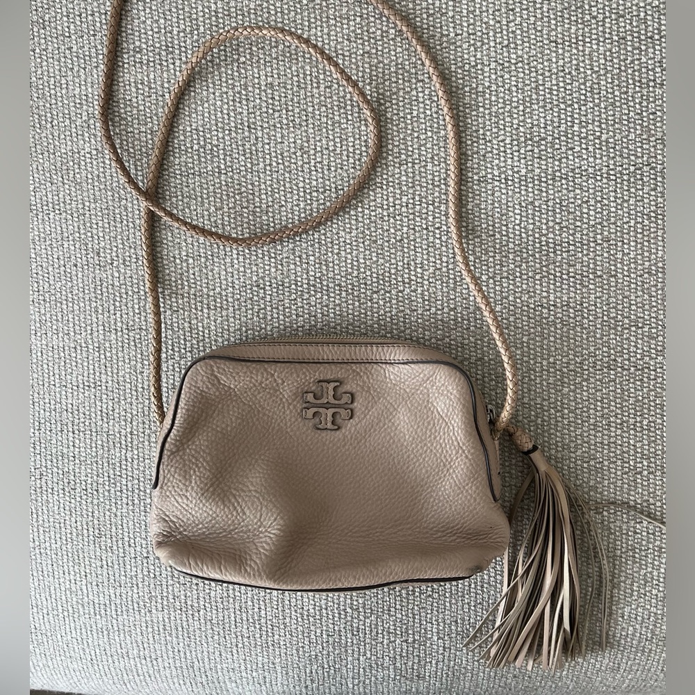 TORY BURCH MINI CROSSBODY [purchased $295, selling $70]